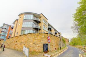 9, Tranquil House, Worsdell Drive, Gateshead Central, Gateshead NE8 2EU