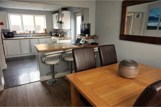 Kitchen / Diner