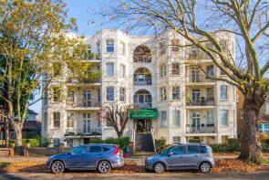3a, Burlington Court, Spencer Road, Chiswick, London W4 3SY