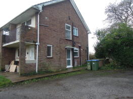 15, Lingfield Gardens, Southampton SO18 2QG