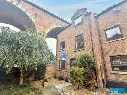 Low Church Wynd Yarm TS15 9BA