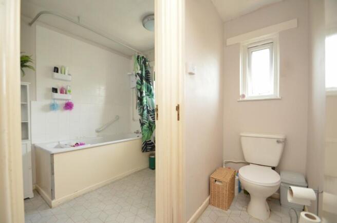 Bathroom & WC