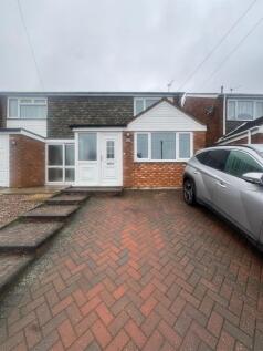 Silverthorne Avenue, Tipton