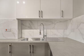 Flat 33, Dennis House, Roman Road, London E3 5ER