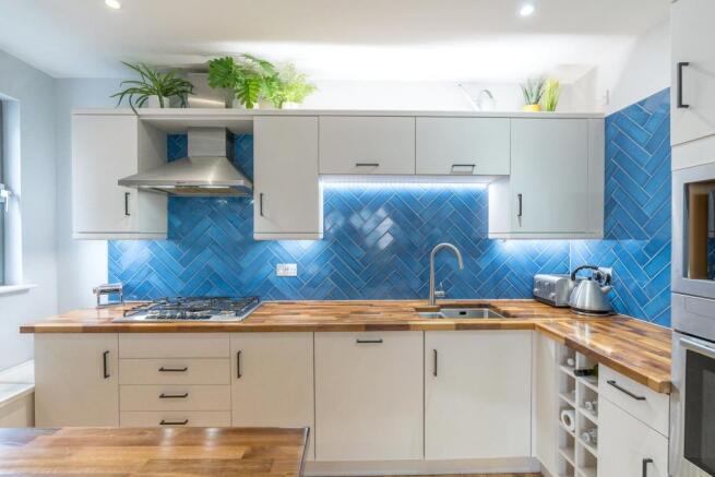 Kitchen Alt