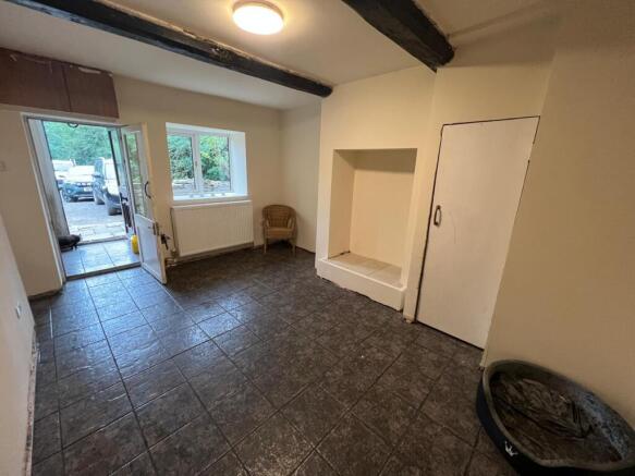 4 bed Terraced for sale Image 4