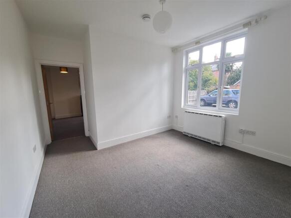Bedroom to use 2.jpg