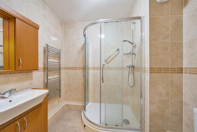 Shower Room.jpg