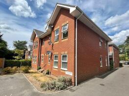 Flat 7, 54 Amaya Lodge, Alton Road, Bournemouth BH10 4AF