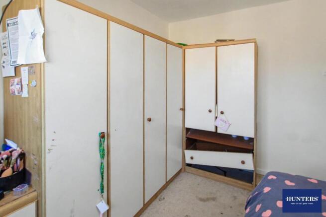 3 bed Terraced for sale Image 12