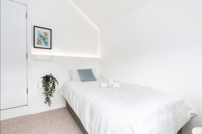 4 bed Not Specified for sale Image 10