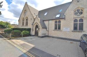 20, St Matthews Court, Church Road, Cainscross, Stroud GL5 4LH