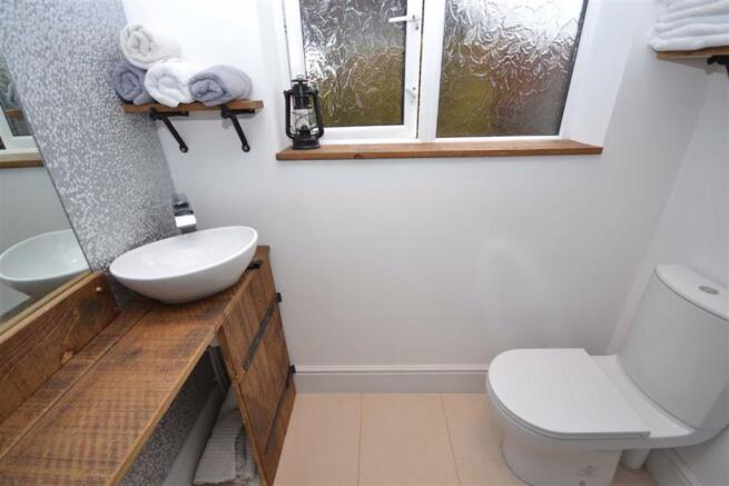 Shower Room/WC