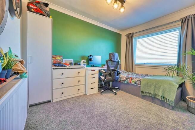 13_1st_double room_Green_CityView.jpg