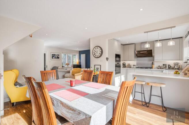 Kitchen/Dining