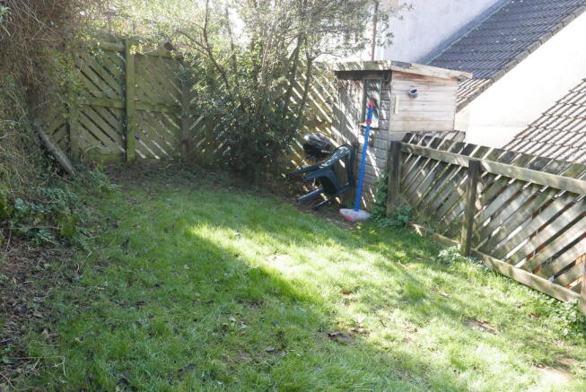 Photo 11