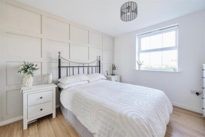 25 Alchester Court, Towcester