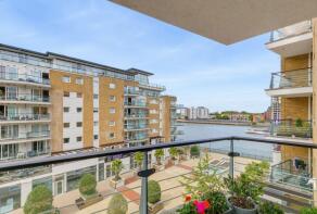 102, Dolphin House, Smugglers Way, London SW18 1DG