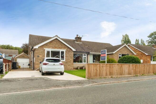 2-bed semi-detached on Northway, Louth, £170,000
