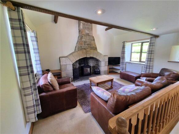3 bed Detached to rent Image 7