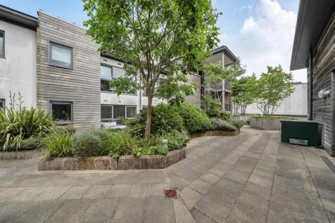 Park Way, Newbury, RG14