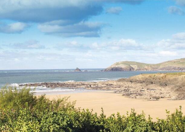 The Bay & Coastline