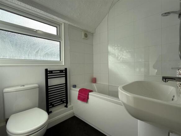 2 bed Terraced for sale Image 8