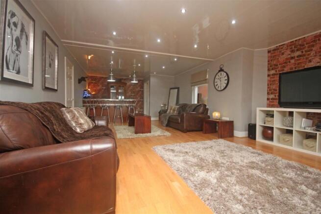 Entertainment Room