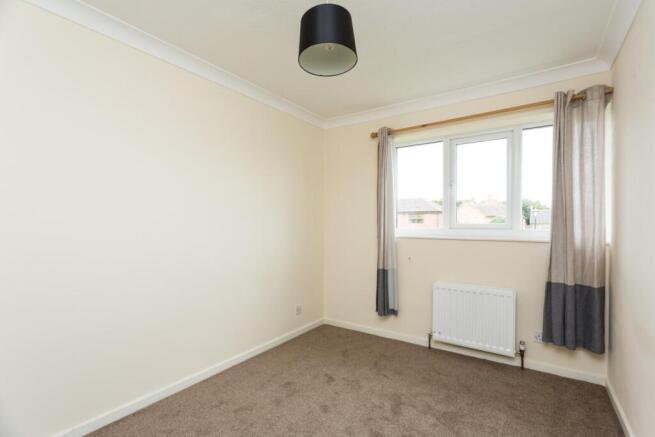 2 bed Semi-Detached to rent Image 4