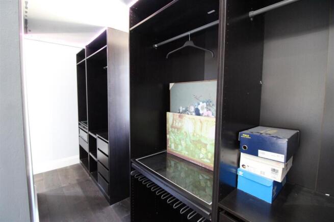 1 bed House to rent Image 11