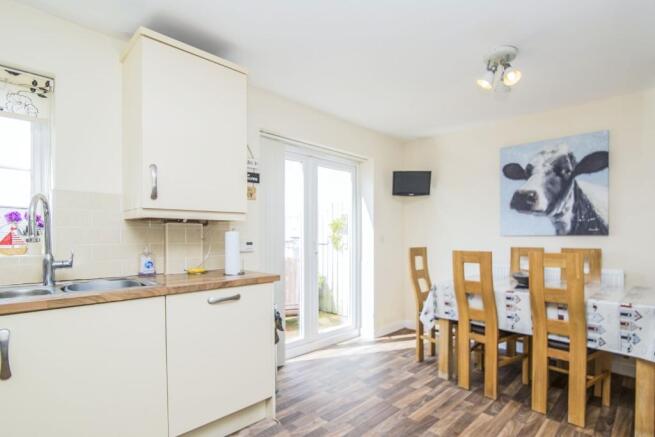 Kitchen/Dining Room