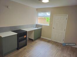 Flat Above, Bell Street, Wigston LE18 1AD