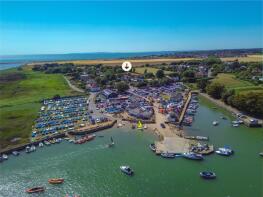 2 Northerly, Shipwrights Walk, Lymington SO41 0UN