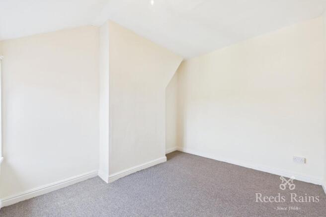 3 bed Terraced to rent Image 9