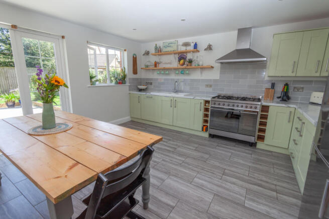 Kitchen/Dining Room