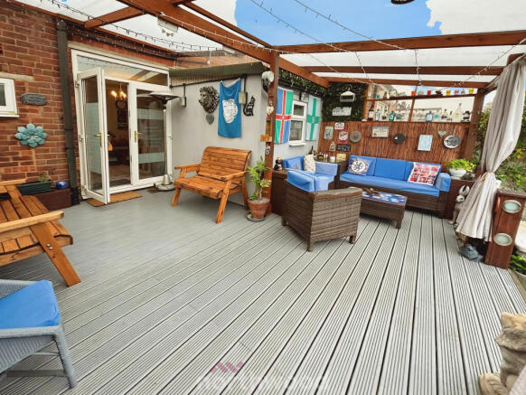 3 bed Terraced for sale Image 6