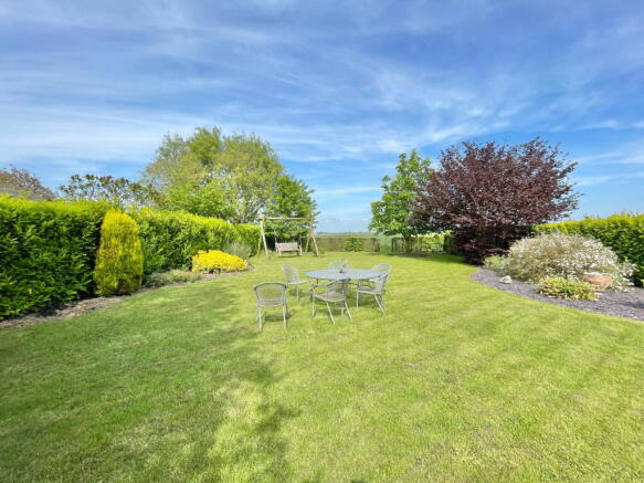 Photo 24