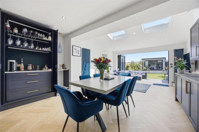 Open plan kitchen / family area