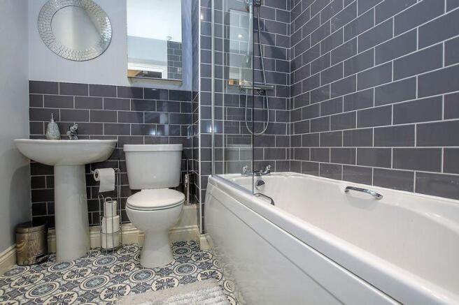 Bathroom / WC