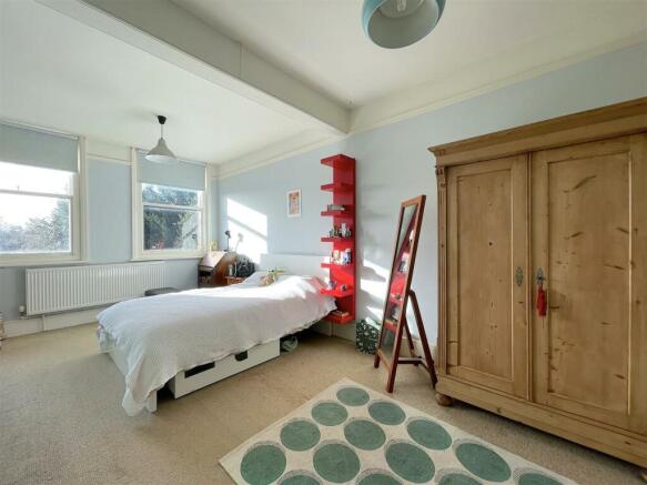 Bedroom One (1).jpeg