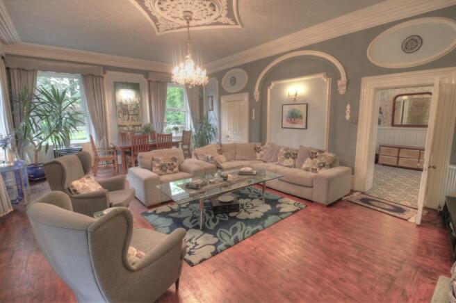 Lounge 2