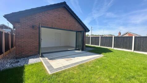 Worcester Avenue, Mansfield Woodhouse, NG19