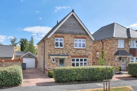Hampshire Road, Royston, SG8