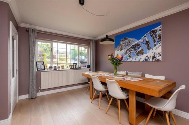 4 bed Semi-Detached for sale Image 11