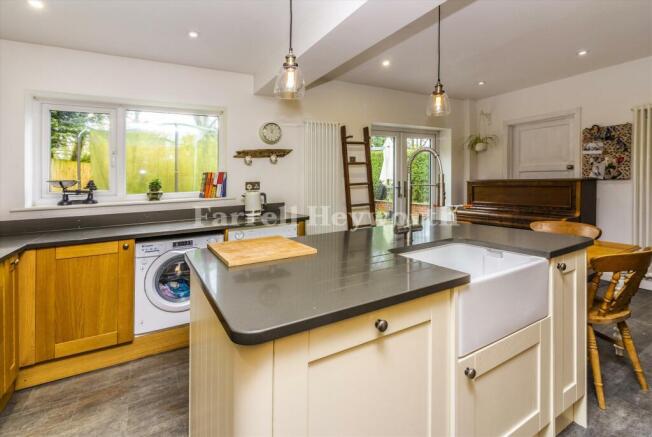 Kitchen Diner image 