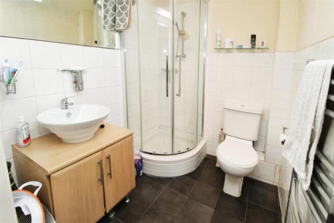 3 bed Semi-Detached for sale Image 7