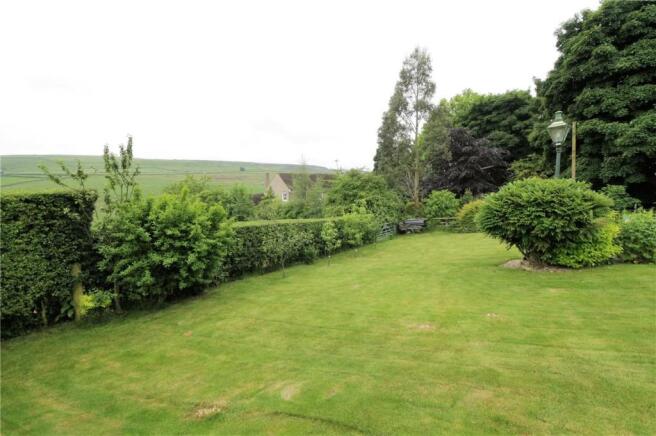 Garden Bottom End