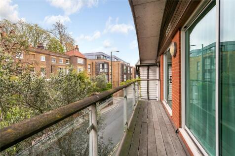 Petersham Road, Richmond, TW10