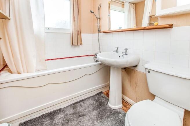Bathroom / WC