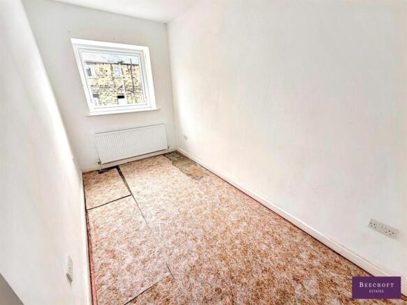 2 bed Terraced for sale Image 5